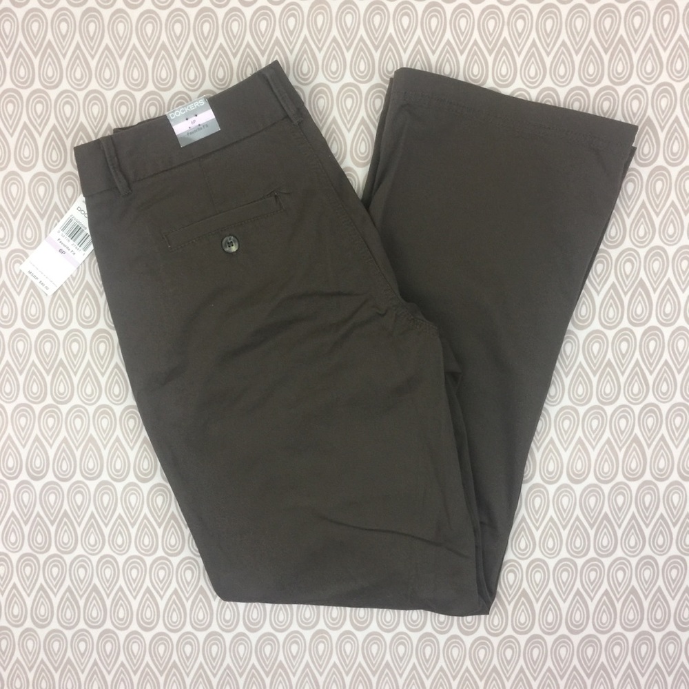 Dockers Favorite Fit Womens Brown Pants Size 6P G1